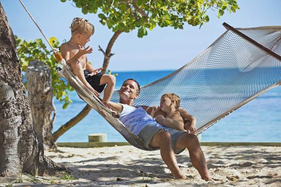 Family on a hammock | Fiji with kids