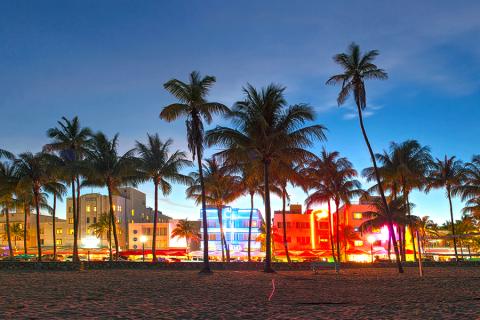 Enjoy the art-deco glamour of South Beach, Miami